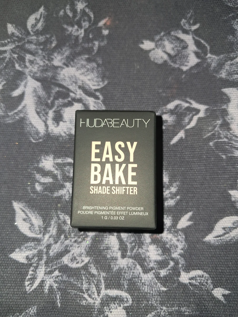 HUDA BEAUTY Easy Bake Shade Shifter - Vibrant Peach